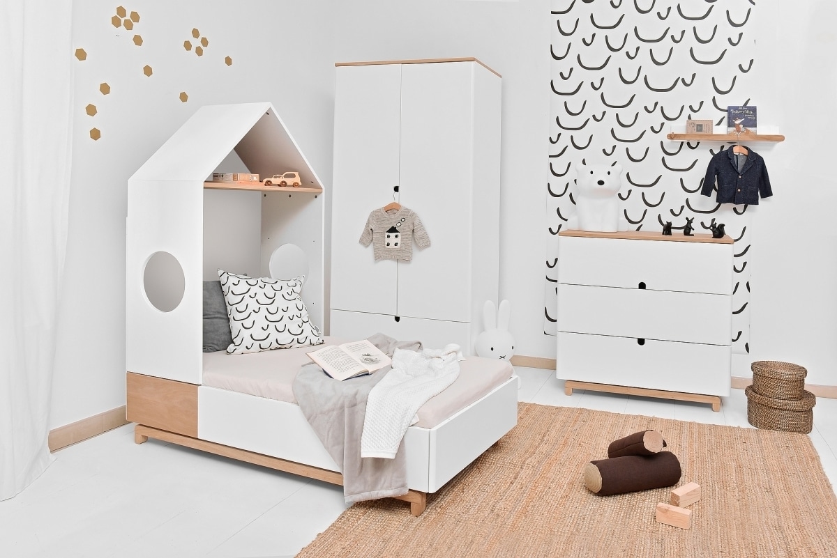 Baby's Paradijs | Nomi 02 A Babykamer Nomi - doorgroeibed + commode + kast + boekenkast + wandrek - Afbeelding 2