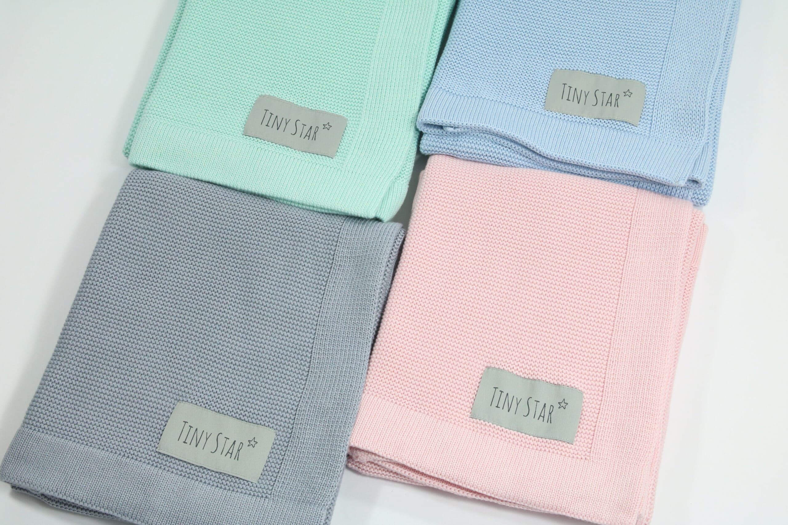 Baby's Paradijs | IMG 2690 scaled Bamboe deken Roze Tiny Star - Afbeelding 2