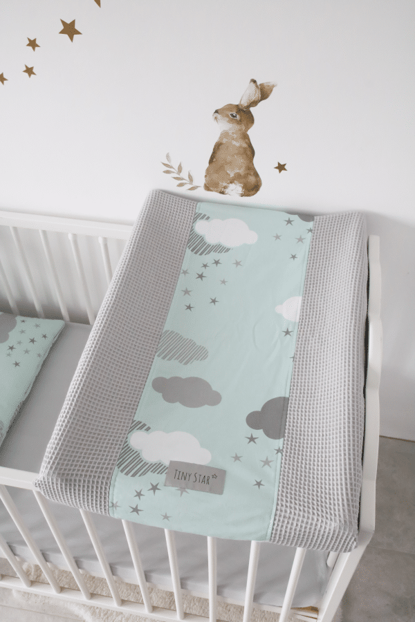 Baby's Paradijs | IMG 8578 Aankleedkussenhoes Minty Puffs Tiny Star