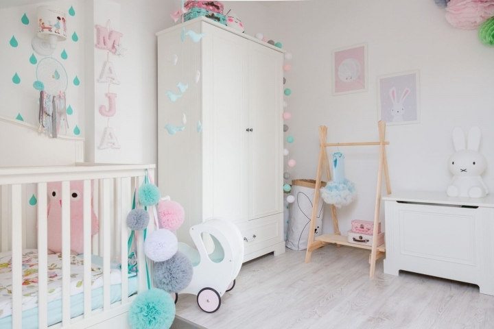 Baby's Paradijs | 2 Deurs Kledingkast Ines Elegant White 3 2-Deurs Kledingkast - Ines Elegant White - Afbeelding 3