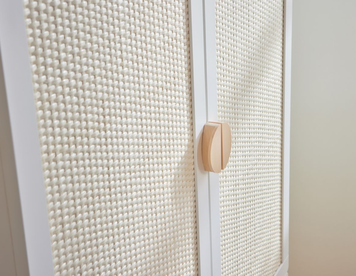 Baby's Paradijs | a61b4222f626207e2464f00e76c6afbf Babykamer Ratata ( ledikant 60 x120 cm met de lade, commode met bladvergroter , boekenkast, 2-deurskast ) - Afbeelding 10